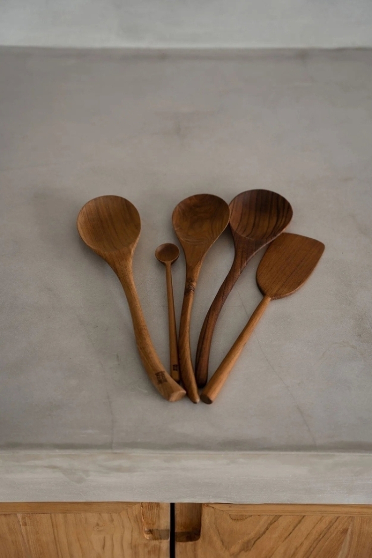 The Teak Root Dosage Spoon