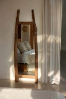 The Fabulook Dressing Room Mirror - Natural