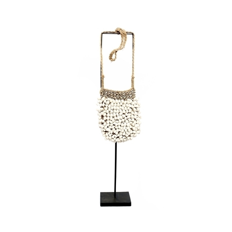 The Shell Purse on Stand